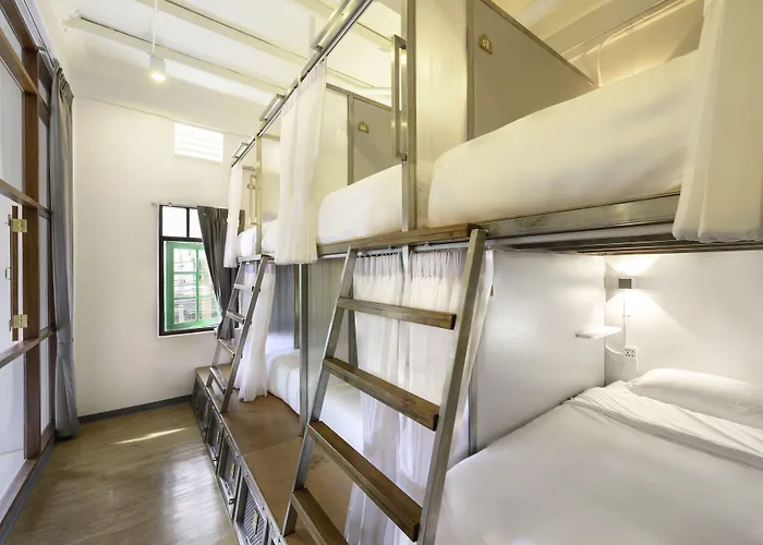 Hostel Rest Is Bangkok