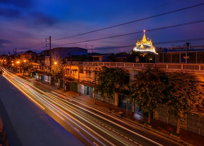 Hostel Rest Is Bangkok